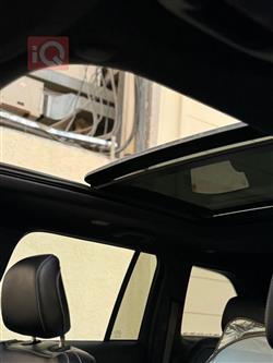 جیپ گراند شیرۆکی